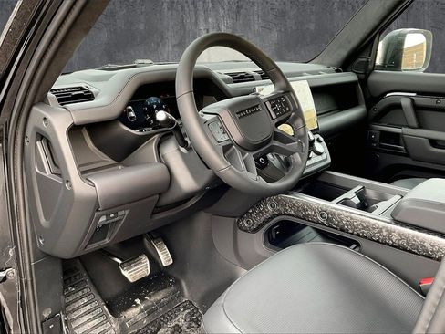 New 2026 Land Rover Defender 110 image 7