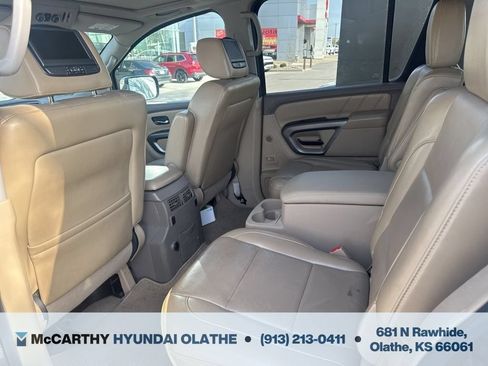 Used 2015 Nissan Armada Platinum w/ 2nd Row Captain Seat Package AWD/4WD image 4