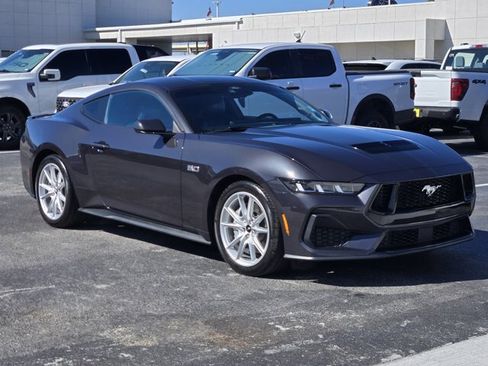 Certified 2024 Ford Mustang GT Premium image 3