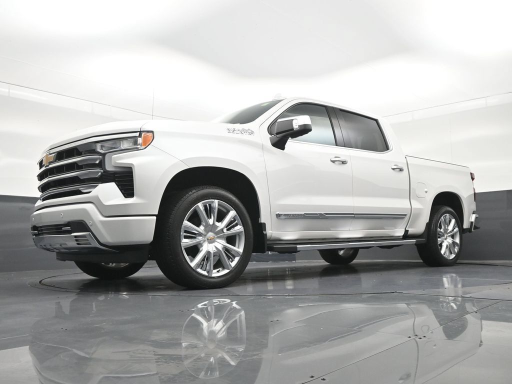 Used 2025 Chevrolet Silverado 1500 High Country w/ High Country Premium Package RWD image 23