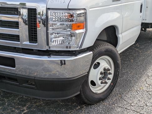 New 2025 Ford E-350 and Econoline 350 Super Duty w/ Power Equipment Group image 10