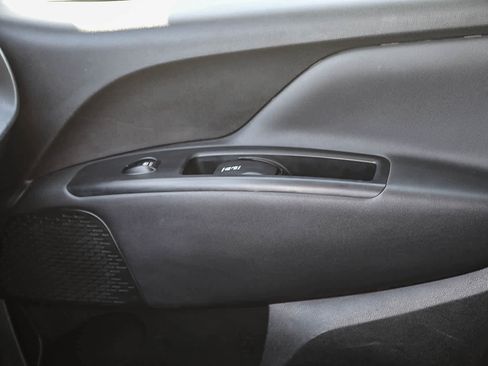 Used 2021 RAM ProMaster City Tradesman image 22