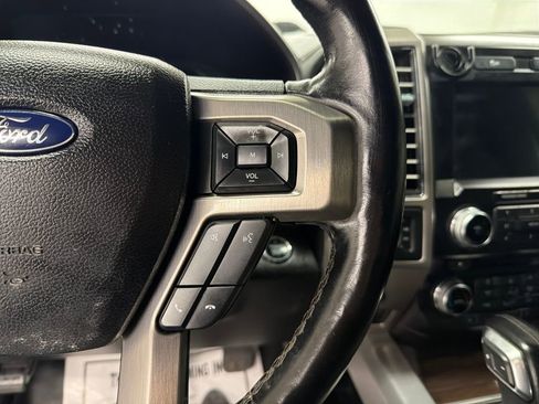 Used 2017 Ford F150 Platinum image 19