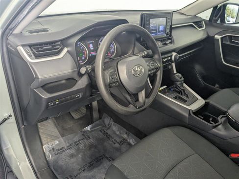 Certified 2022 Toyota RAV4 XLE w/ Convenience Package image 12