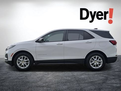 Used 2024 Chevrolet Equinox LS w/ LS Convenience Package FWD image 7