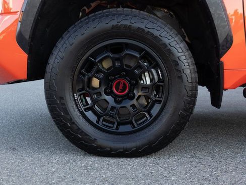 Used 2022 Toyota Tundra TRD Pro AWD/4WD image 12