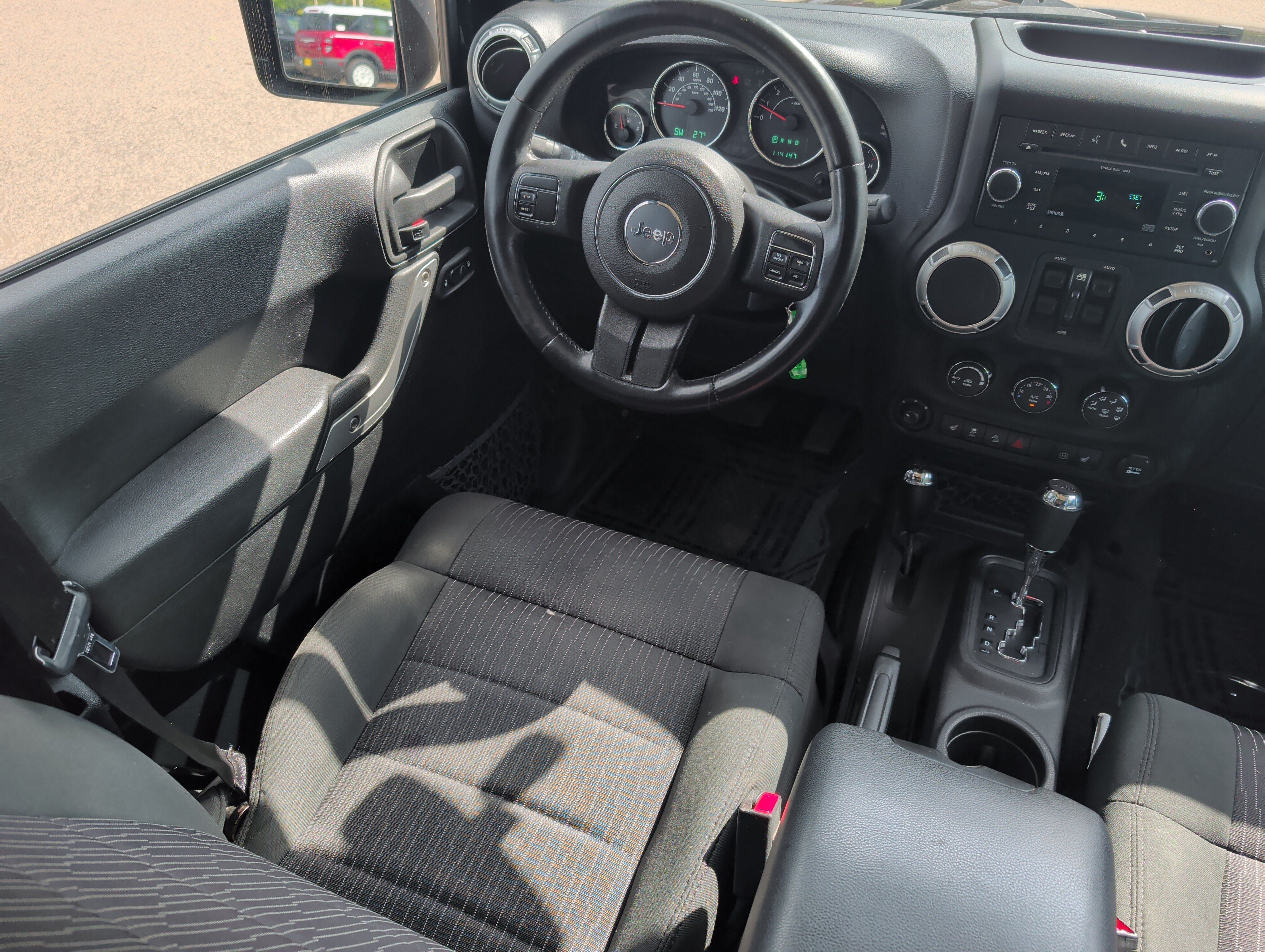 Used 2012 Jeep Wrangler Unlimited Sahara w/ Dual Top Group AWD/4WD image 9
