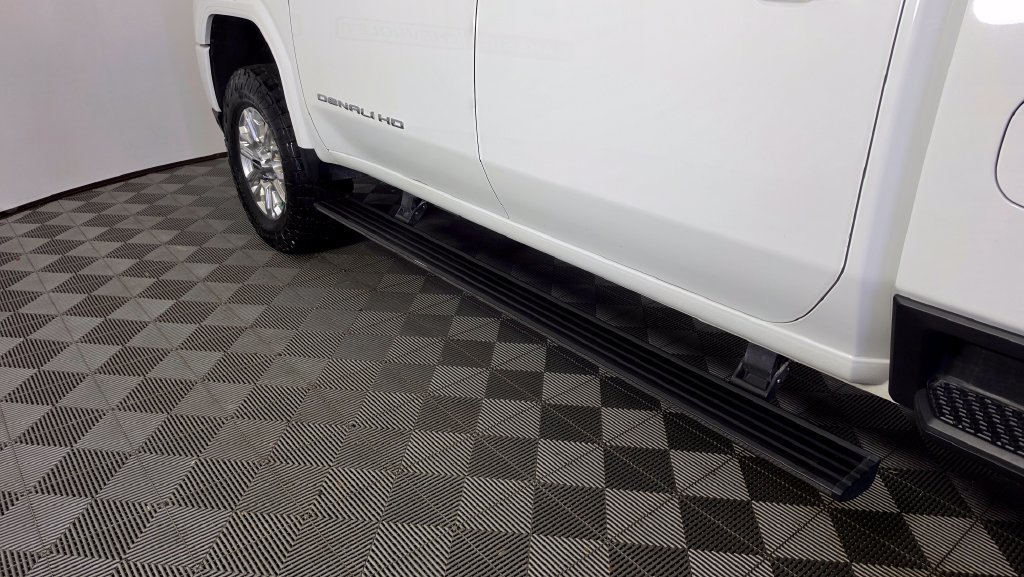 Used 2021 GMC Sierra 2500 Denali w/ Denali Ultimate Package AWD/4WD image 11