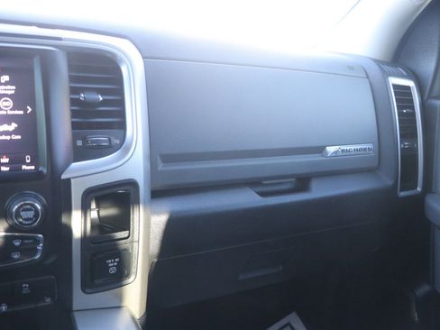 Used 2018 RAM 2500 Big Horn image 28