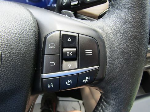 Used 2020 Ford Escape Titanium w/ Titanium Premium Package 2.0 AWD/4WD image 31