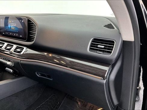 Used 2020 Mercedes-Benz GLE 450 4MATIC w/ Premium Package image 20