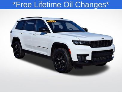 Used 2024 Jeep Grand Cherokee L Laredo
