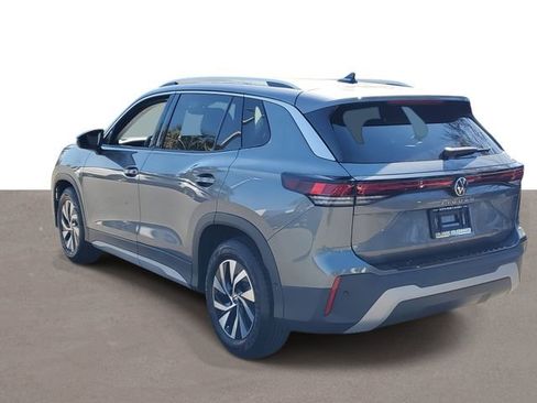 New 2026 Volkswagen Tiguan S image 3