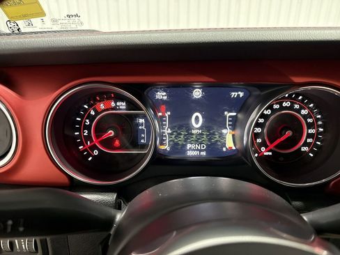 Used 2021 Jeep Wrangler Unlimited Rubicon image 11