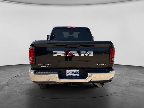 Used 2026 RAM 2500 Big Horn AWD/4WD image 8