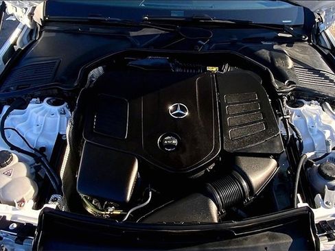 Used 2025 Mercedes-Benz C 300 4MATIC Sedan image 26