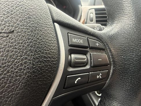 Used 2014 BMW 328i xDrive Sedan AWD/4WD image 21