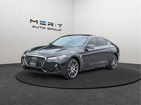 Used 2019 Genesis G70 3.3T Design image 4