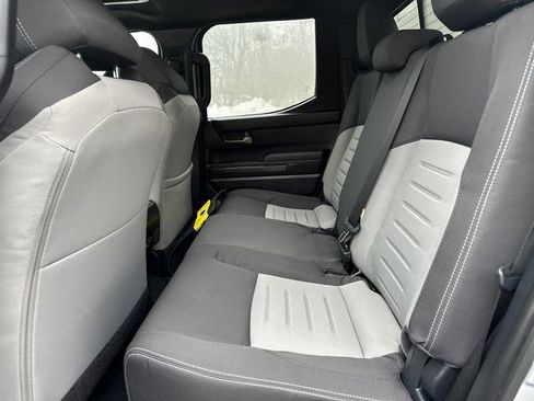 Certified 2025 Toyota Tacoma TRD Off-Road w/ TRD Off Road Upgrade Package image 18