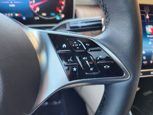 Used 2026 Mercedes-Benz GLC 300 GLC 300 image 27