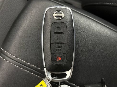 Used 2024 Nissan Sentra SV FWD image 31