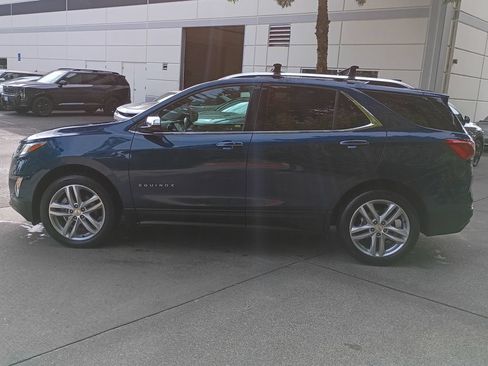 Used 2020 Chevrolet Equinox Premier AWD/4WD image 7