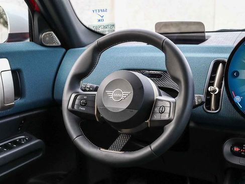 Used 2025 MINI Cooper Countryman S w/ Comfort Package Max AWD/4WD image 17