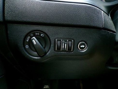 Used 2011 Dodge Charger Police image 18