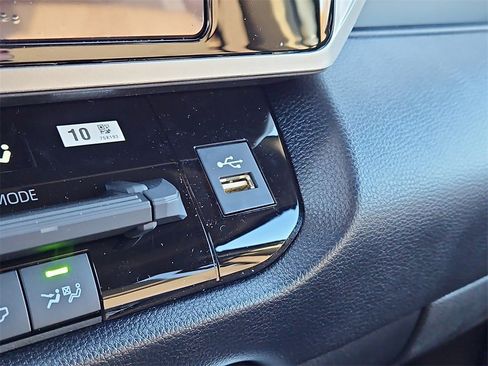 New 2026 Toyota Tundra SR5 image 13