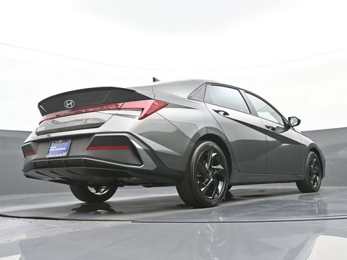 Certified 2026 Hyundai Elantra Sport w/ Cargo Package image 42