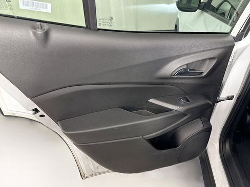 Used 2024 Chevrolet Trax LT image 24