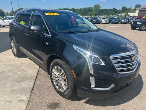 Used 2018 Cadillac XT5 Luxury w/ Trailering Package AWD/4WD image 3