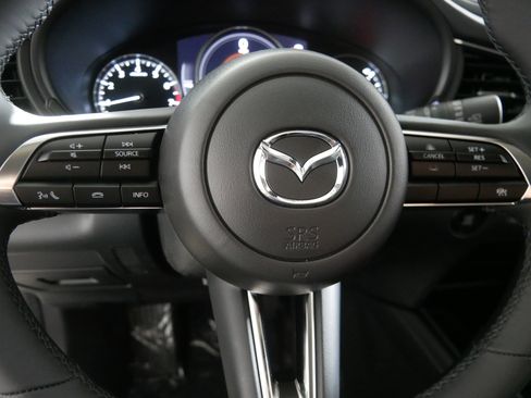 New 2025 MAZDA CX-30 AWD 2.5 S w/ Select Sport Pkg image 8