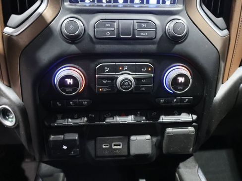 Used 2022 Chevrolet Silverado 3500 High Country w/ Safety Package II image 32