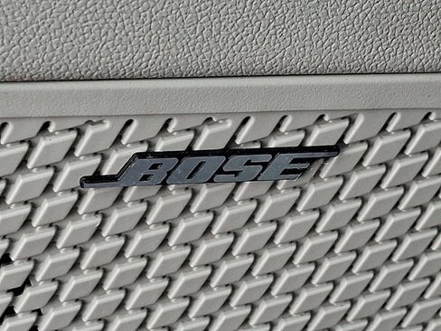 Used 2023 Hyundai Elantra Limited image 29