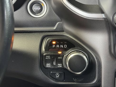 Used 2019 RAM 1500 Big Horn image 33