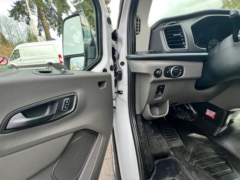 Used 2024 Ford Transit 250 Low Roof w/ Exterior Upgrade Package image 9