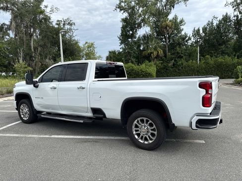 Used 2024 Chevrolet Silverado 2500 LTZ w/ LTZ Plus Package AWD/4WD image 6