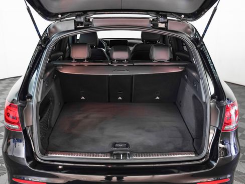 Certified 2022 Mercedes-Benz GLC 300 image 12