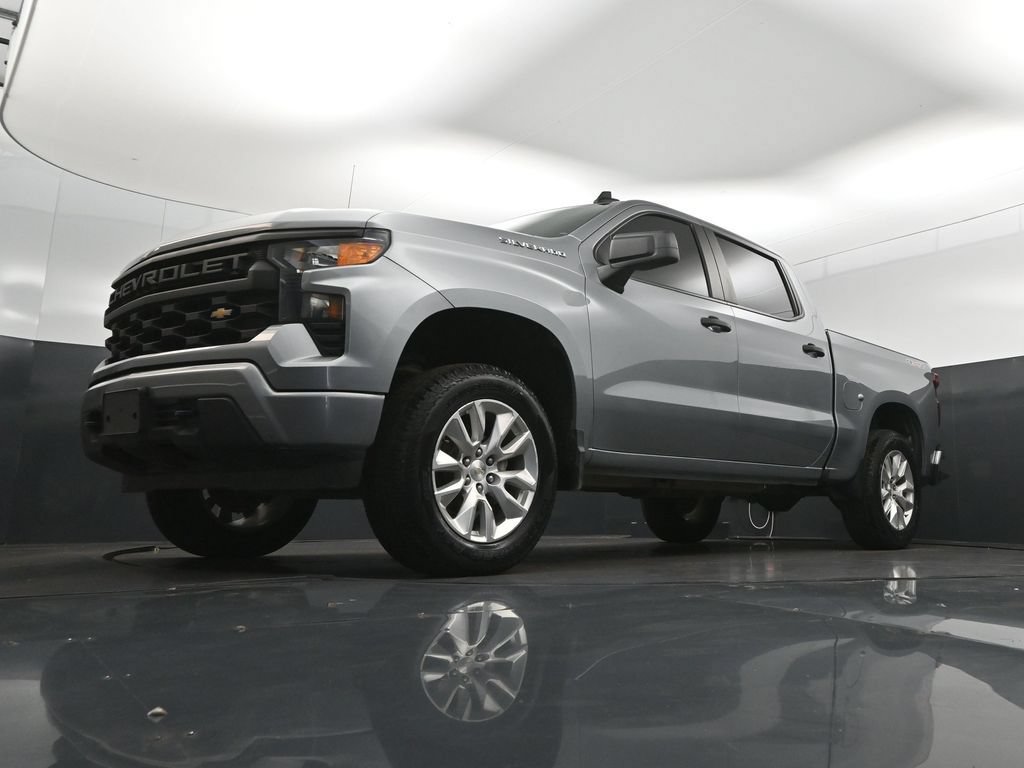 Used 2024 Chevrolet Silverado 1500 Custom AWD/4WD image 38
