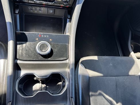 Used 2024 Jeep Grand Cherokee Altitude image 13