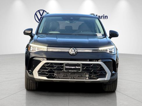 New 2026 Volkswagen Taos SEL AWD/4WD image 8
