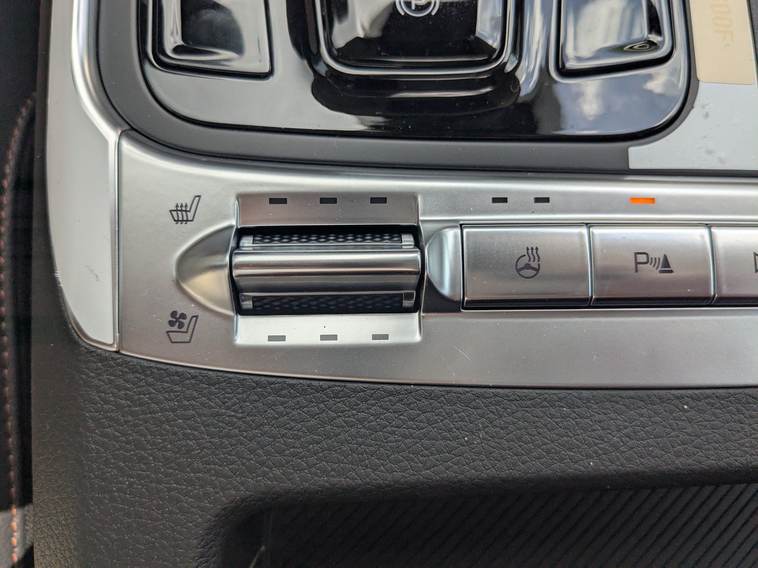 New 2026 Kia Carnival SX Prestige FWD image 25