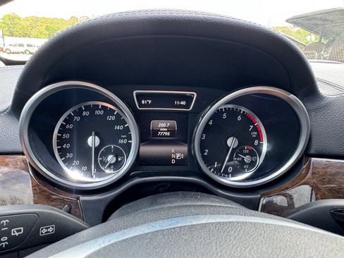 Used 2014 Mercedes-Benz GL 450 4MATIC image 7