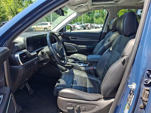 Used 2024 Kia Telluride SX Prestige AWD/4WD image 13