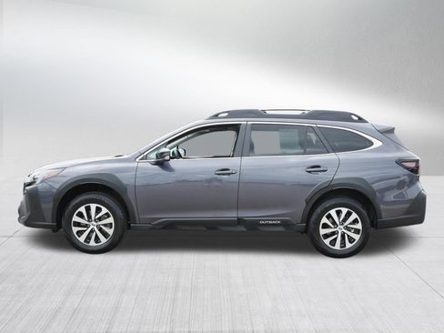 Certified 2024 Subaru Outback Premium AWD/4WD image 4