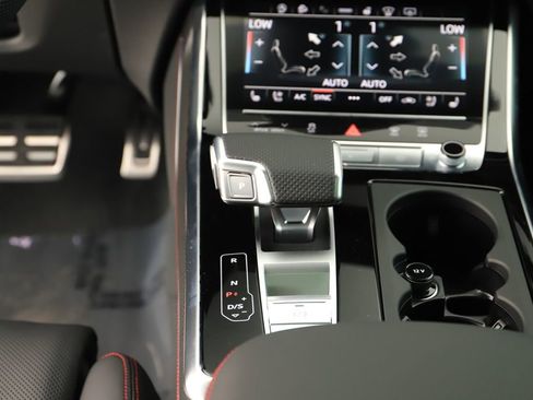 New 2026 Audi SQ8 Prestige image 21