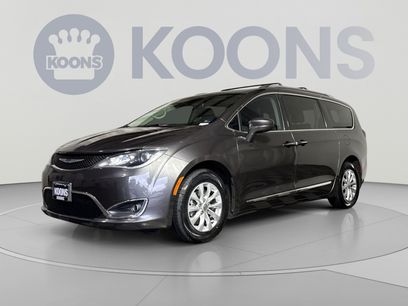 Used 2019 Chrysler Pacifica Touring-L