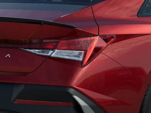 New 2025 Hyundai Elantra Sport image 16