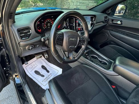 Used 2021 Dodge Durango SRT Hellcat w/ Technology Group AWD/4WD image 22
